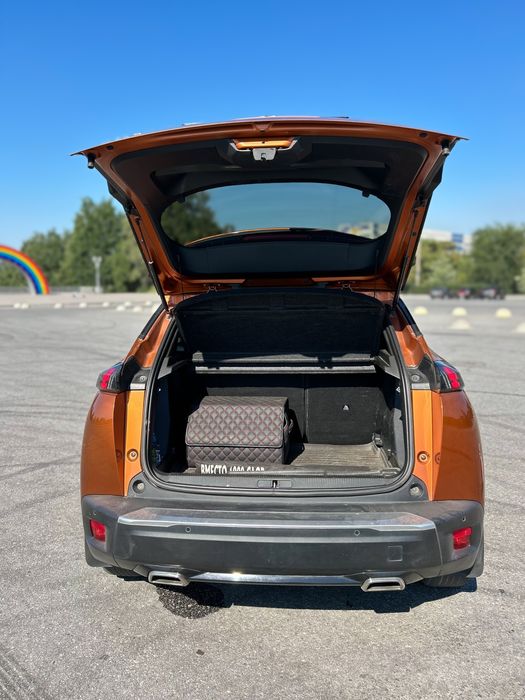 Продаж Пежо 2008