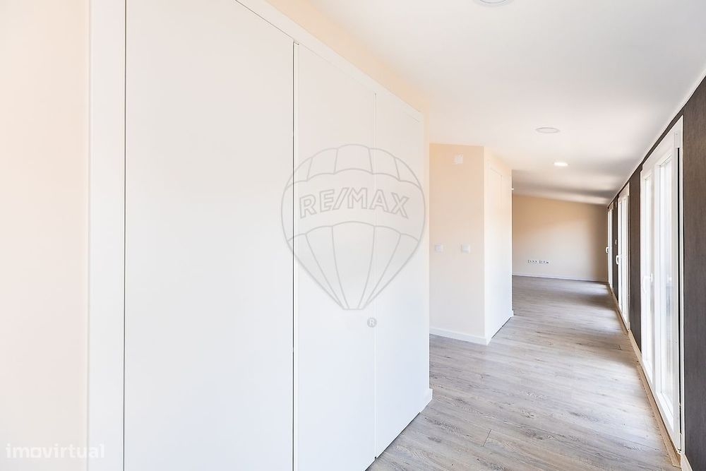 Apartamento T4 para venda