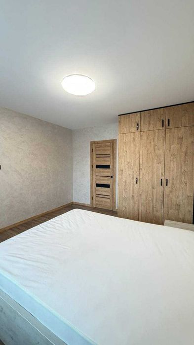 Оренда нової трикімнатної квартири 70 м., просп. М.Бажана,28В. Метро Харківська,Позняки