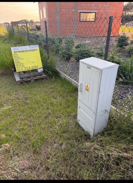Sprzedam działkę budowlaną z fundamentami i projektem! Ładna i spokojna okolica - Widok 5