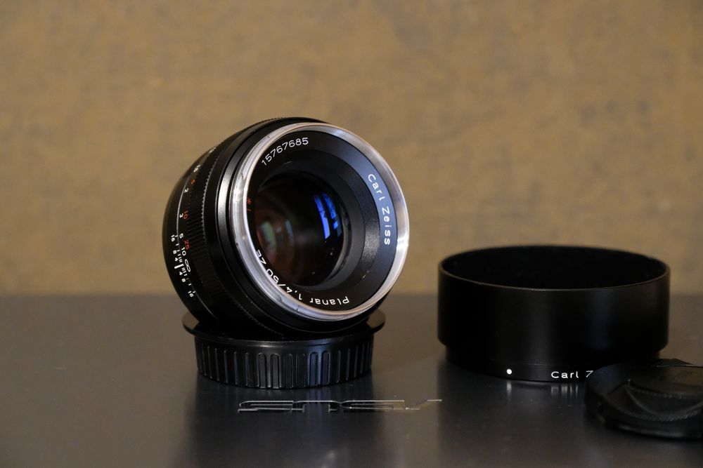 Шикарний Carl Zeiss Planar 1,4/50 ZE T* байонет Canon EF