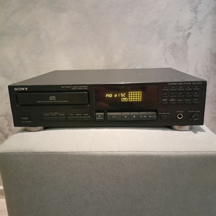 Odtwarzacz Sony cdp m201