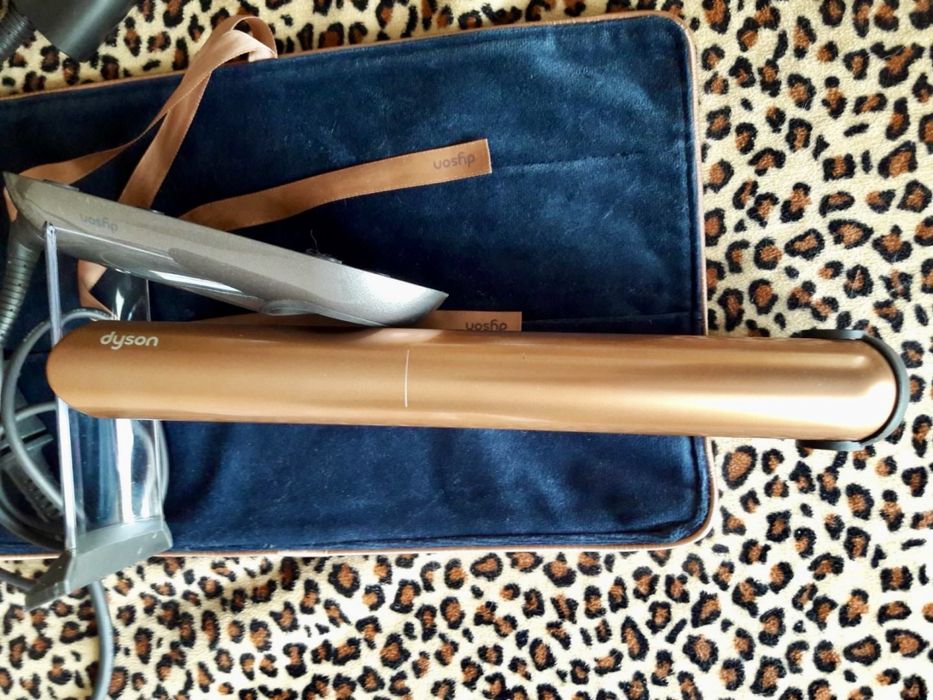 Випрямляч для волосся Dyson Corrale