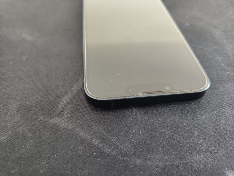 iPhone 13 consevado