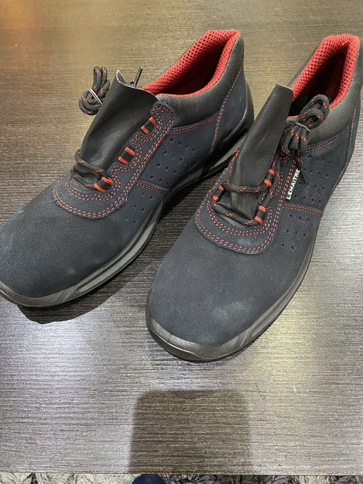 Продам Кросівки Робочі Lemaitre