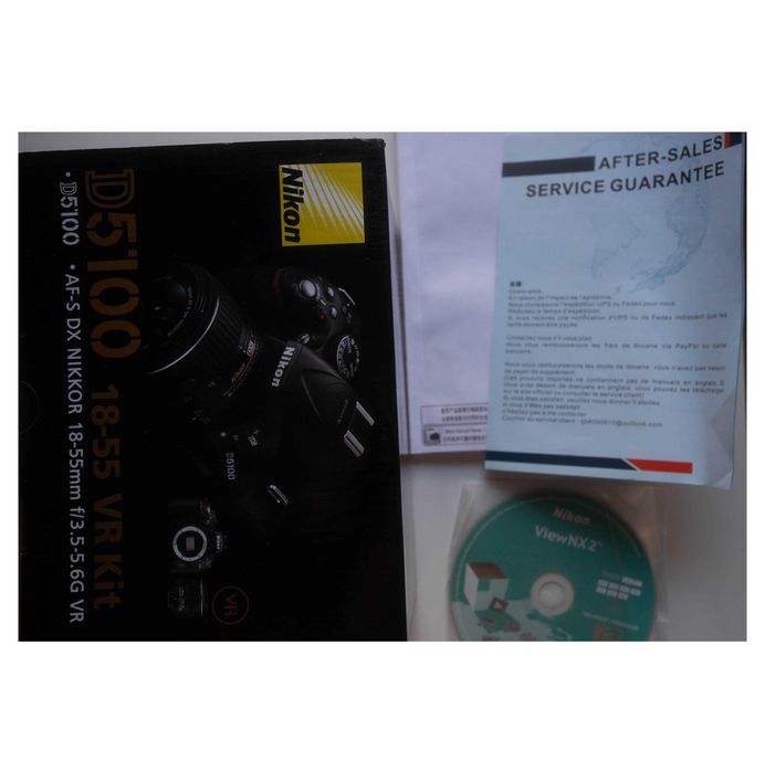 Vende-se uma câmera DSLR Nikon D5100 e duas lentes.
Preço: 460 euros.