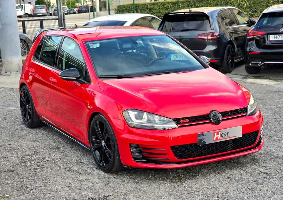 Volkswagen Golf 7 1.6Tdi 110Cv (Look GTI)