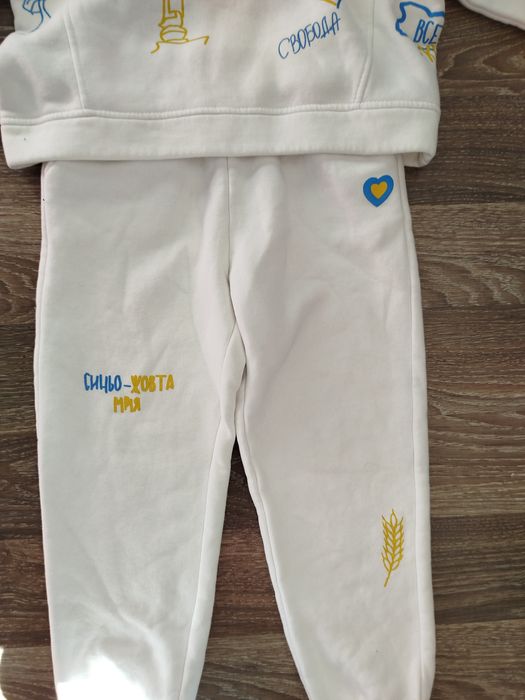 Костюм для дівчинки 110-116