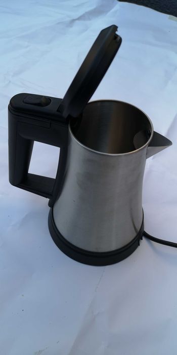 Czajniki hotelowe 8szt do hotelu apartamentow Bray star 0.5l