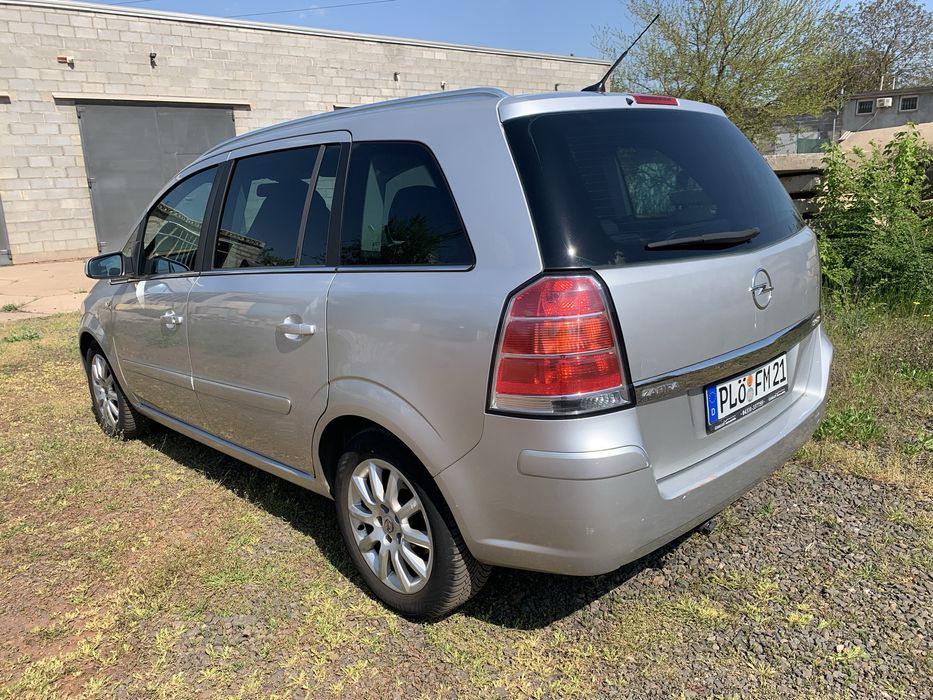 Авто для ЗСУ  Опель  Зафира В 1,9дизель