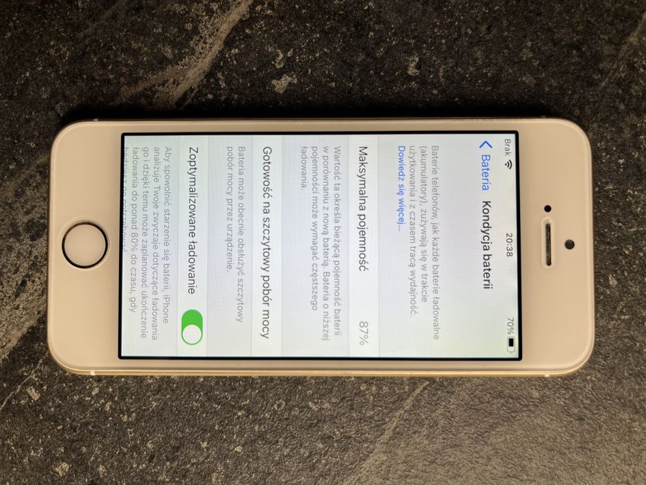 iPhone SE 16GB 2016