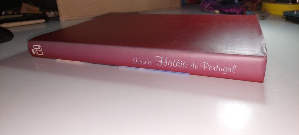 Grandes Hotéis de Portugal - Manuel Guimarães, António Valdemar (2001)