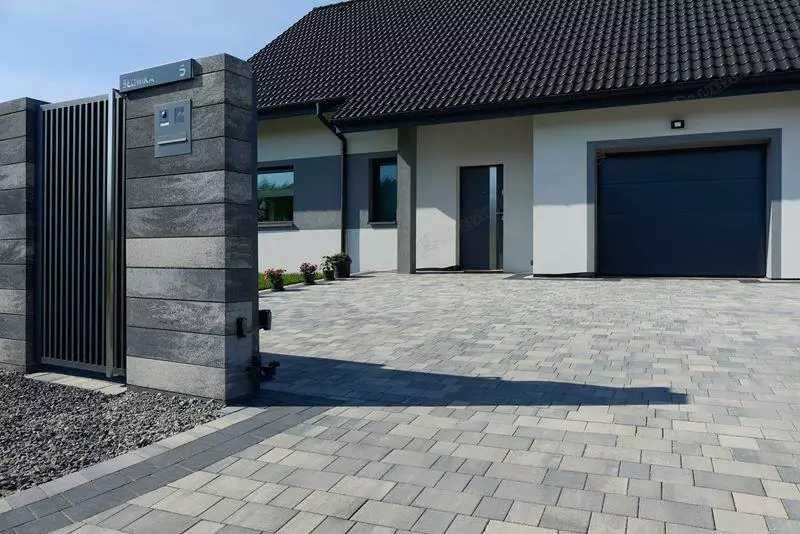 укладання бруківки Львів