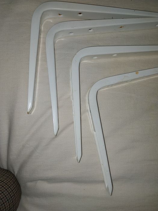 4 suportes para prateleiras 20 x 25cm