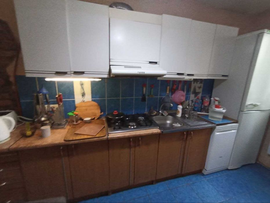 Реальный Продам большой дом на Холодной Горе 125кв.м
