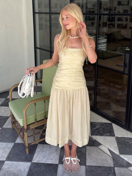 Zara М шикарна сукня