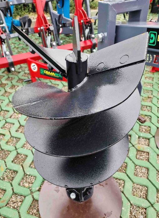 Wiertnica świder ziemny do dołków otwory wiertło 25cm dołownik WOM