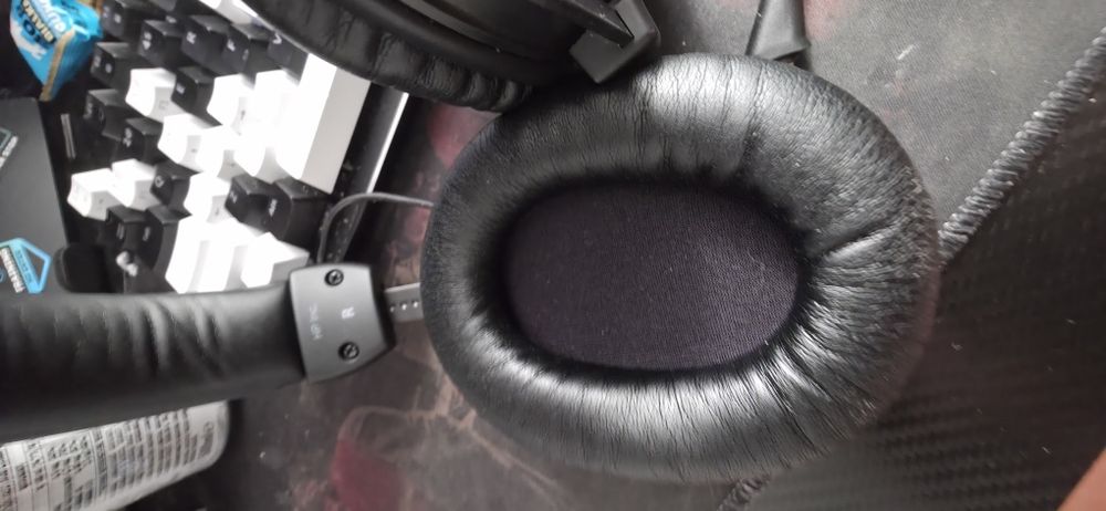sluchawki hyperix Claud 2  jak nowe
