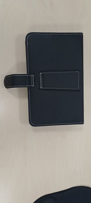 Etui na tablet 7 cali