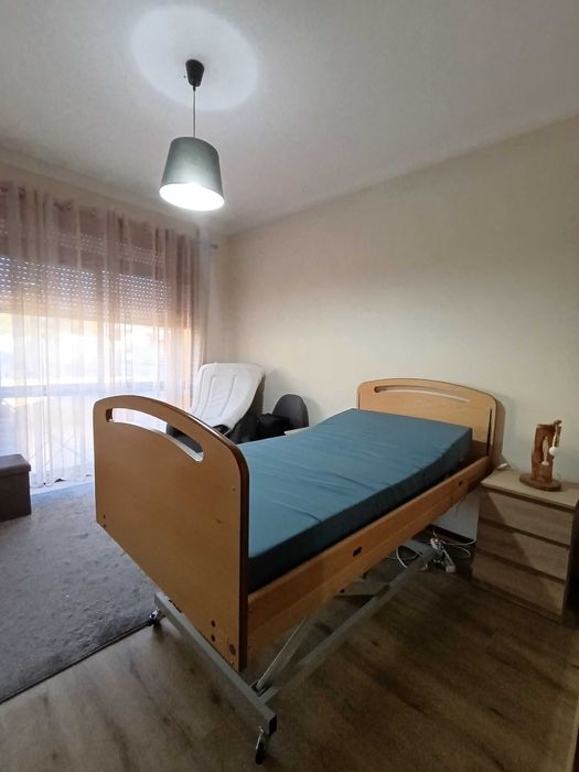 Cama elétrica altura variável