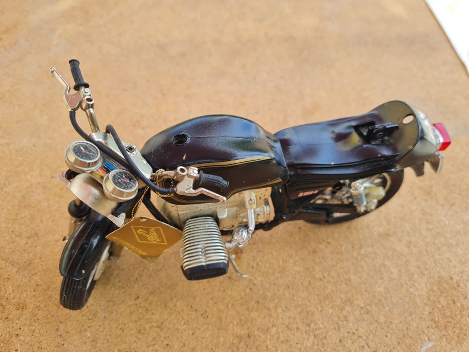 Miniatura Mota BMW