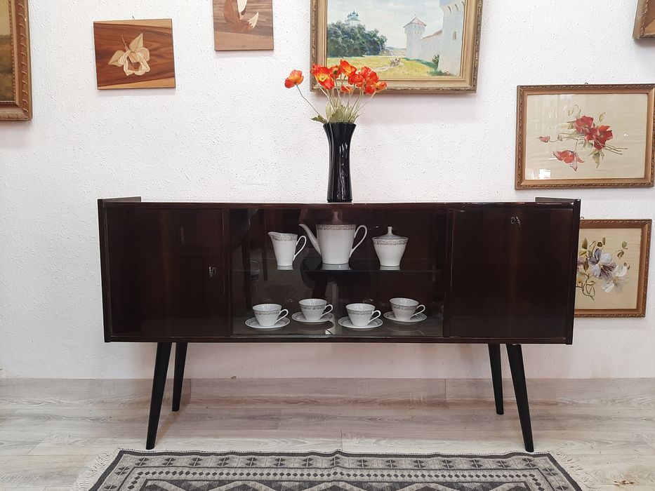 Komoda inspirowana projektem Rajmunda Hałasa