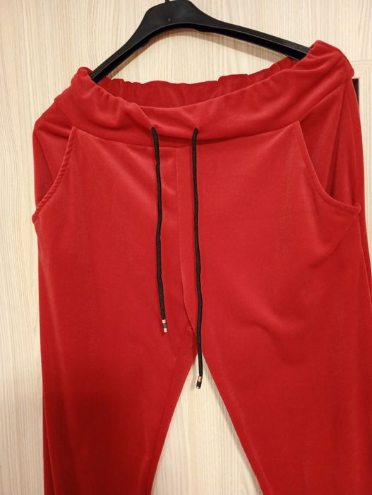 Dres welurowy damski