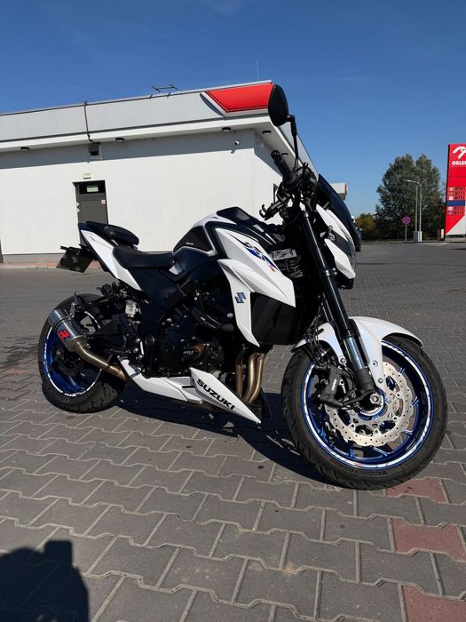 Suzuki