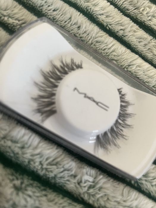 MAC sztuczne rzesy