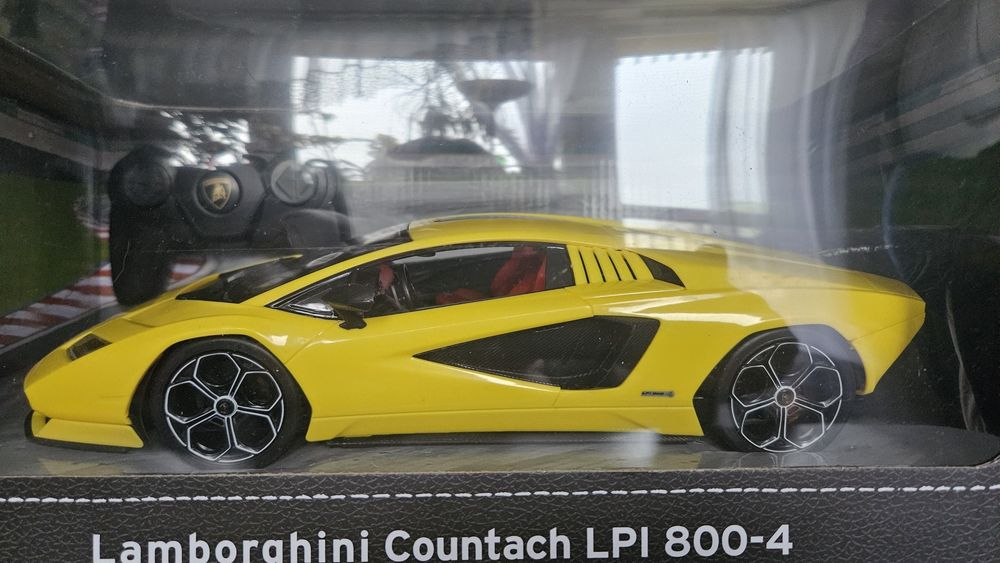 Lamborghini Countach LPi 800-4