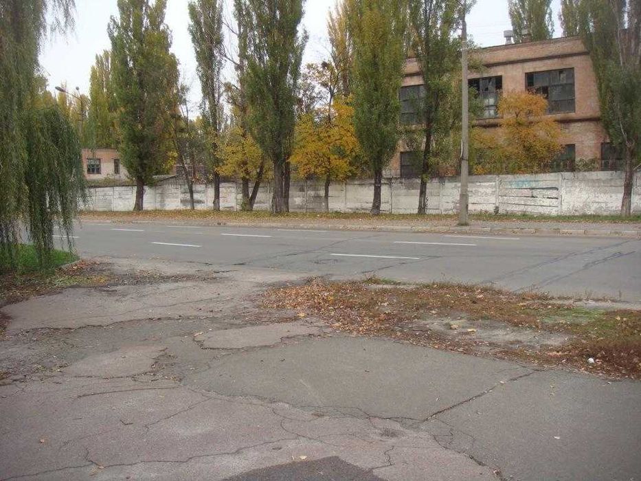 Сдам в аренду нежилое помещение ОСЗ г.Киев Дарницкий район ул.Здолбуновская, 36 кв.м.