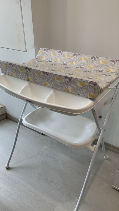 Banheira com trocador em bom estado