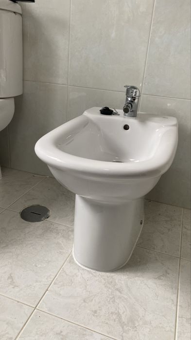 Bide Roca com torneira