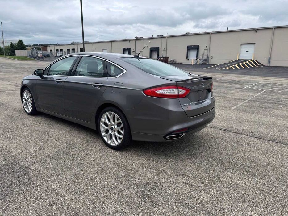 Ford Fusion Titanium      2014