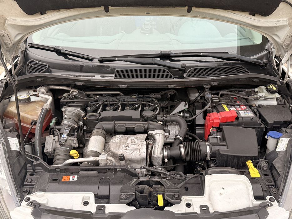Ford fiesta econetic 2010 1,6 gasoleo
