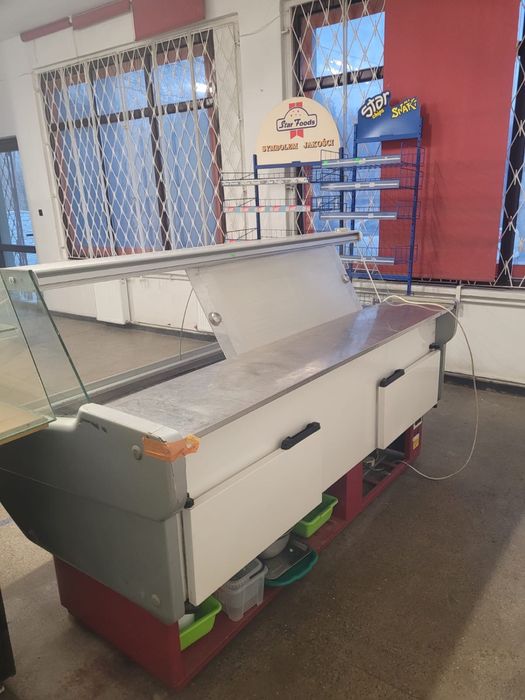 Lada chlodnicza, witryna