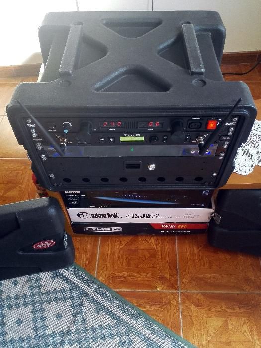 Relay G90 / Korg Pitchblack Pro / Adam Hall PCL10 Pro / Rack SKB 6U