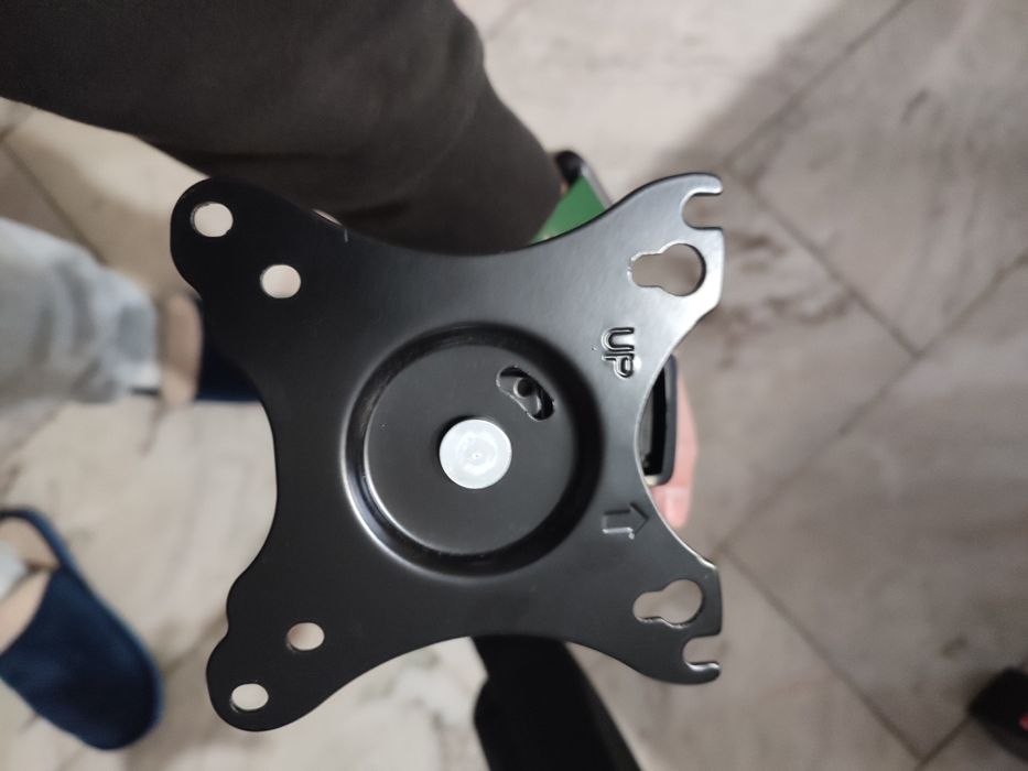 Suporte para 2 monitores