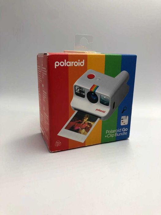 Набір фотокамера Polaroid Go Black/White + Clip Bundle +1 рік гарантії