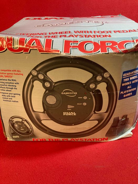 Volante e pedaleira Dual Force playStation