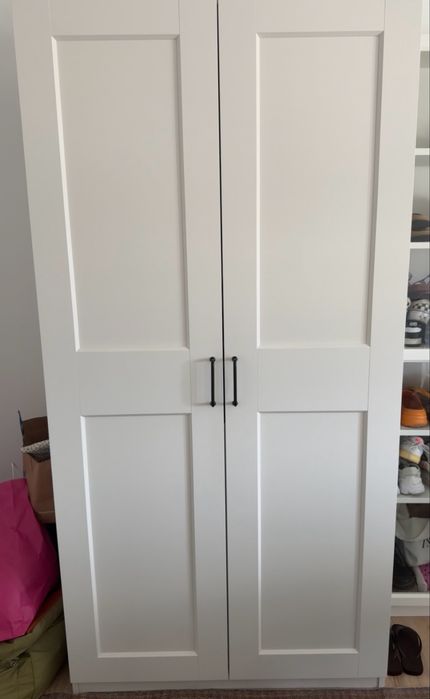 Roupeiros personalizados IKEA modelo Pax