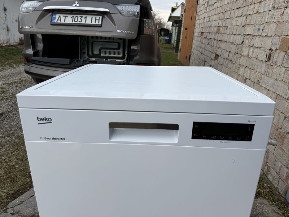 Посудомийна машина