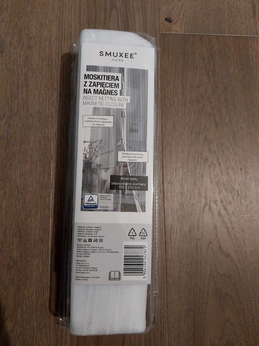 Nowa moskitiera z zapięciem na magnes biała  smukee 100x210
