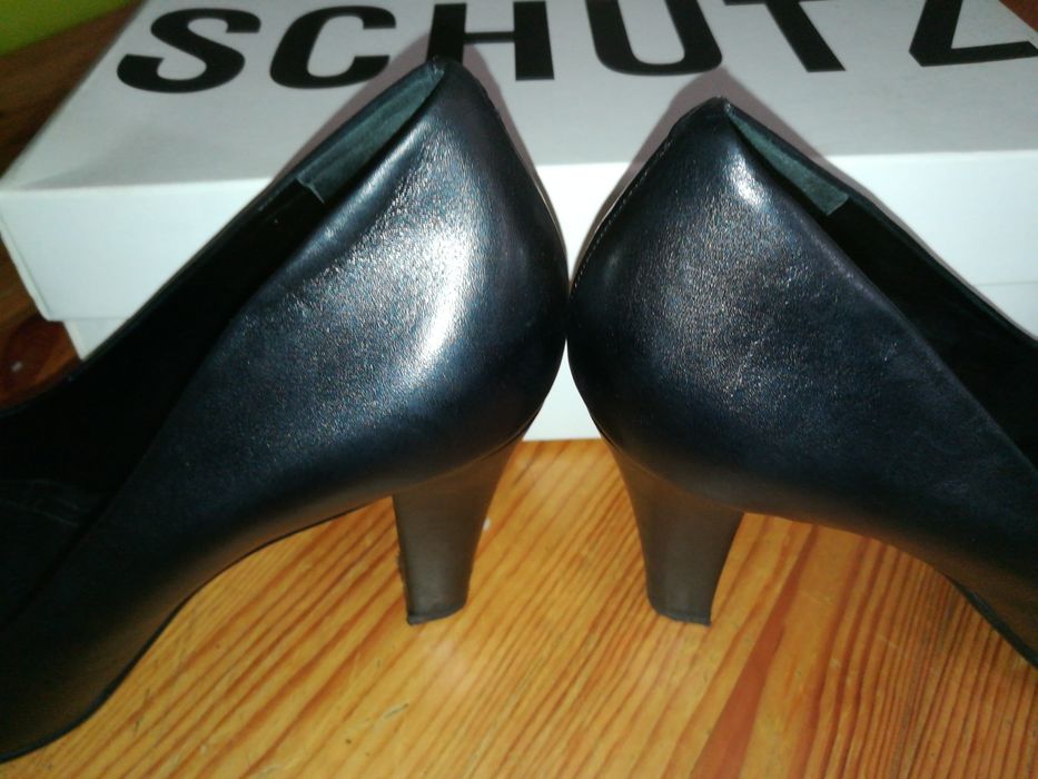 Sapatos schutz salto médio