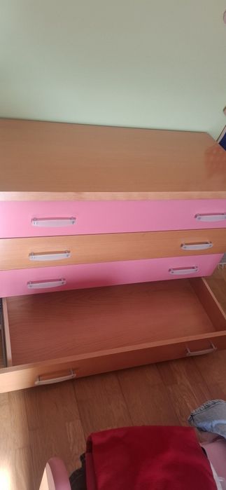 Quarto completo para Rapariga