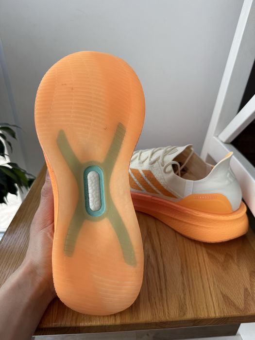 ОРИГІНАЛ 100% Adidas Ultraboost 5 Strung | JH8188 бігові кросівки 46 р