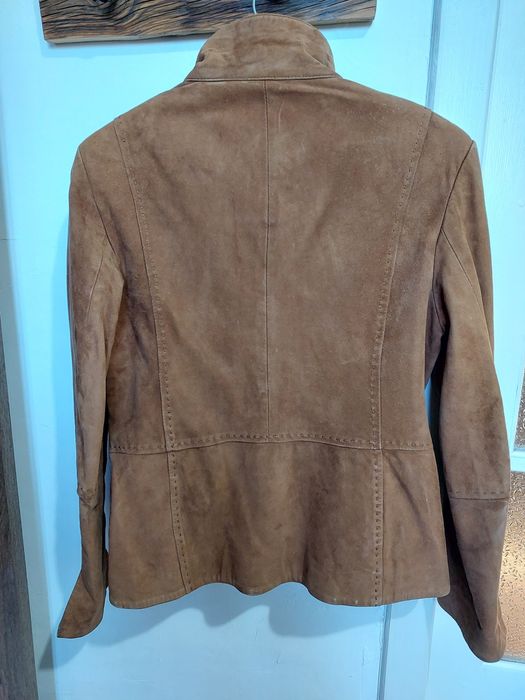 Куртка замшева ,з натуральної шкіри.