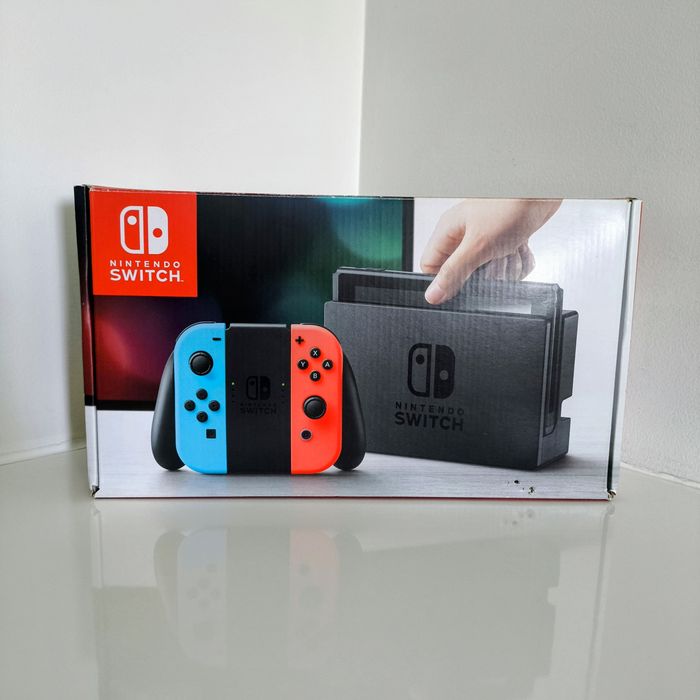 Nintendo Switch Desbloqueada 160GB + Extras