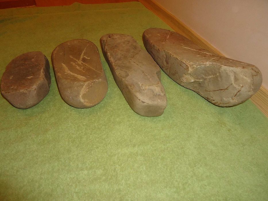 Знаряддя праці Кам"яного Віку.