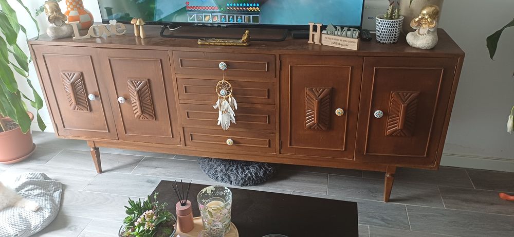 Movel aparador com 2.20m
